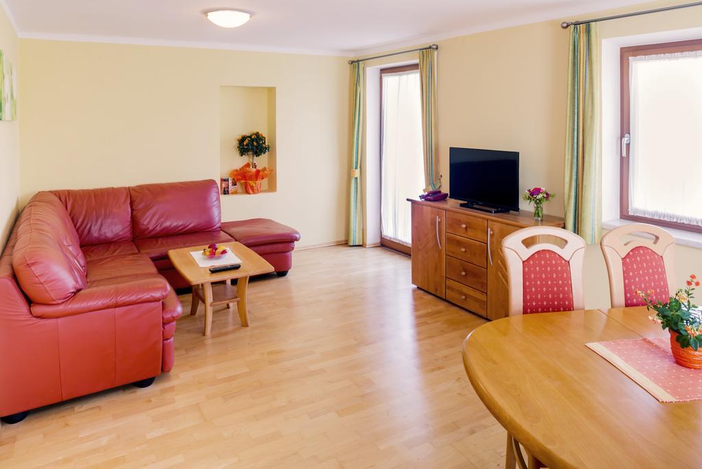 Pension Anna Mondsee Exterior foto